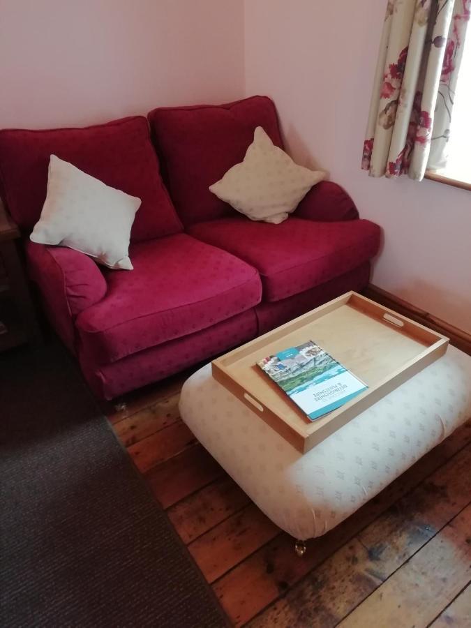 Pantasaph Farm B&B Холиуел Екстериор снимка
